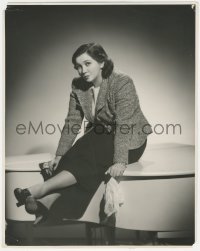5z0233 PATSY KELLY deluxe 11x13.75 still 1930s great portrait of the comic actress sitting on piano!