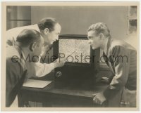 6c1087 G-MEN 8x10 still 1935 James Cagney, Lloyd Nolan & Robert Armstrong examine fingerprint!