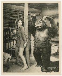 6c1212 JUNGLE GIRL chapter 10 8.25x10 still 1941 Frances Gifford scared by gorilla Emil Van Horn!