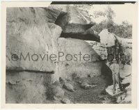 6c1505 TARZAN & HIS MATE 8.25x10 set reference photo 1934 man by clapboard & sleeping lion!