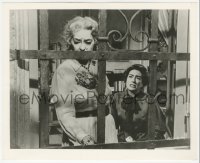 6c1567 WHAT EVER HAPPENED TO BABY JANE? 8.25x10 still 1962 crazy Bette Davis with Joan Crawford!