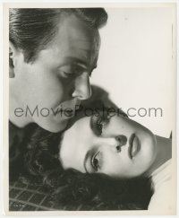 6c1594 YOUNG WIDOW 8.25x10 still 1946 romantic close up of Louis Hayward & sexy Jane Russell!