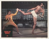 6c0445 GAME OF DEATH LC #2 1979 best image of tiny Bruce Lee fighting giant Kareem Abdul-Jabbar!