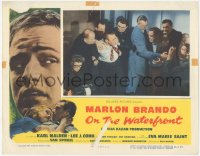 6c0619 ON THE WATERFRONT LC 1954 Lee J. Cobb tries to attack stool pigeon Marlon Brando!