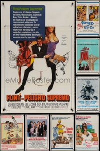 6d1043 LOT OF 12 MOSTLY FORMERLY TRI-FOLDED SPANISH LANGUAGE ONE-SHEETS 1960s-1980s cool images!