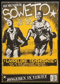 6f0366 REMEMBER SOWETO 76-86 17x23 Dutch special poster 1986 in memory of the Soweto Uprising!
