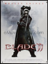 6g0779 BLADE II French 1p 2002 great full-length image of Wesley Snipes in leather coat with sword!