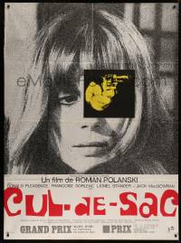 6g0877 CUL-DE-SAC style A French 1p 1966 Roman Polanski, super close up of Francoise Dorleac + gun!