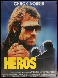 6g1051 HERO & THE TERROR French 1p 1988 great close up of Chuck Norris with gun & sunglasses!
