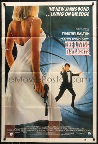 6h0282 LIVING DAYLIGHTS Aust 1sh 1987 Tim Dalton as James Bond & sexy Maryam d'Abo w/gun!