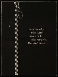 6p0369 YOUNG FRANKENSTEIN promo brochure 1974 Mel Brooks, Gene Wilder, Peter Boyle & Marty Feldman!