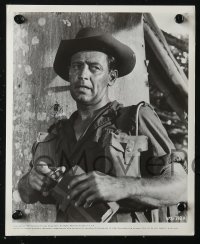 6r0406 BRIDGE ON THE RIVER KWAI 2 8x10 stills 1958 David Lean, great images of William Holden!