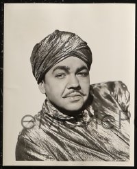 6r0359 MARVIN MILLER 3 8x10 stills 1946 close up and full-length portraits from The Phantom Thief!