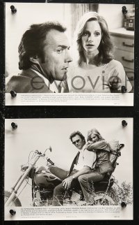 6r0586 GAUNTLET presskit w/ 8 stills 1977 Clint Eastwood & Sondra Locke, contains 9 supplements!