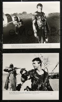 6r0577 MAD MAX 2: THE ROAD WARRIOR presskit w/ 10 stills 1982 Mel Gibson returns in the title role!