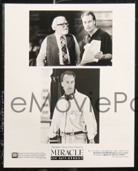6r0599 MIRACLE ON 34th STREET presskit w/ 5 stills 1994 Richard Attenborough as Kringle, Wilson!