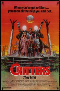 6s0978 CRITTERS 1sh 1986 great completely different art of cast & monsters by Ken Barr!