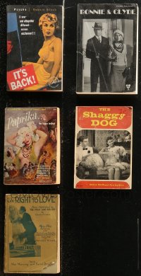 6t0093 LOT OF 5 SOFTCOVER BOOKS 1920s-1990s Psycho, Bonnie & Clyde, Shaggy Dog, Paprika & more!