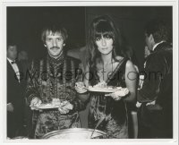 6w0095 CHER/SONNY BONO 8.25x10 still 1967 at James Coburn's preview of The President's Analyst!