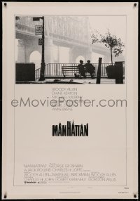 6y0179 MANHATTAN linen style B 1sh 1979 classic image of Woody Allen & Diane Keaton by bridge!