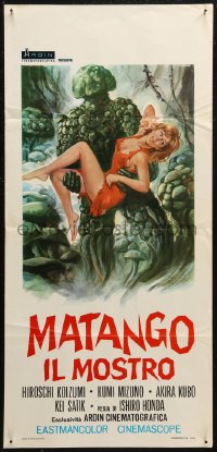 7b0769 MATANGO Italian locandina 1973 Casaro art of mushroom monster carrying sexy woman!