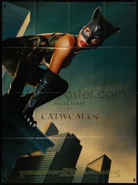 7c0911 CATWOMAN French 1p 2004 great close image of sexy hero Halle Berry in mask on rooftop, rare!