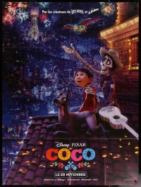 7c0932 COCO advance French 1p 2017 great image on rooftop watching fireworks in the Land of the Dead!