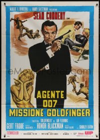 7c0160 GOLDFINGER Italian 1p R1980s art of Sean Connery as James Bond + sexy golden Shirley Eaton!