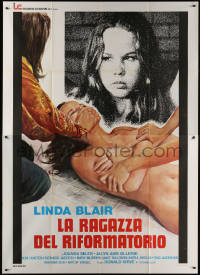 7c0475 BORN INNOCENT Italian 2p 1976 different art of naked runaway Linda Blair pinned to the ground