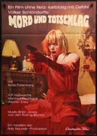 7d0229 DEGREE OF MURDER German 1967 angry Anita Pallenberg with gun, men couldn't own her!