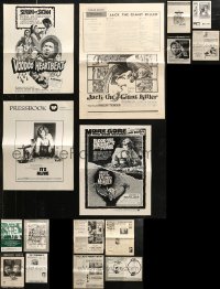 7f0305 LOT OF 16 UNCUT PRESSBOOKS 1950s-1970s advertising for a variety of different movies!