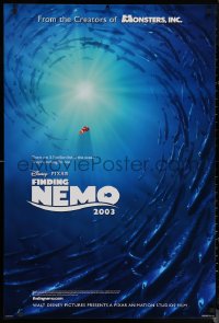 7g0912 FINDING NEMO advance DS 1sh 2003 Disney & Pixar, Nemo surrounded by huge school of fish!