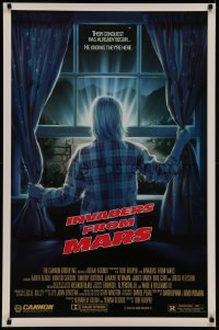 7g0975 INVADERS FROM MARS 1sh 1986 Tobe Hooper, art by Mahon, he knows they're here, R-rated!