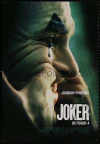 7g0026 JOKER teaser Thai 1sh 2019 different super close-up profile image of clown Joaquin Phoenix!