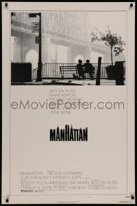 7g1038 MANHATTAN style B 1sh 1979 classic image of Woody Allen & Diane Keaton by bridge!