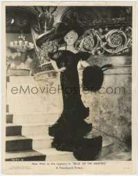 7h0448 BELLE OF THE NINETIES 11x14.25 still 1934 full-length sexy Mae West standing on stairs!