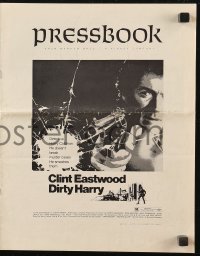 7h1218 DIRTY HARRY pressbook 1971 great c/u of Clint Eastwood pointing gun, Don Siegel crime classic