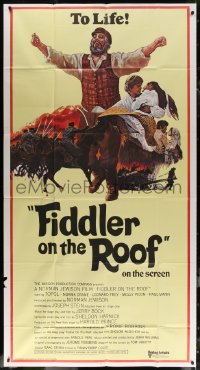 7j0598 FIDDLER ON THE ROOF int'l 3sh 1971 different montage artwork with Topol, To Life!