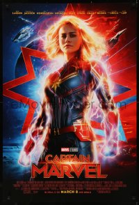 7m0829 CAPTAIN MARVEL advance DS 1sh 2019 incredible image of Brie Larson in the title role!