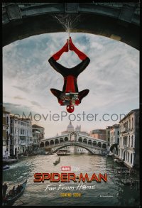 7m1155 SPIDER-MAN: FAR FROM HOME int'l teaser DS 1sh 2019 Marvel Comics, hanging out in Venice!