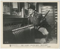 7r0576 WHITE HEAT 8.25x10 still 1949 James Cagney about to shout Made it, top of the world, ma!