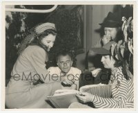7r0595 YOU BELONG TO ME candid 8.25x10 still 1941 Lippman photo of Barbara Stanwyck being directed!