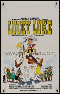 7t0335 LUCKY LUKE French 16x25 1971 great cartoon art of the smoking cowboy hero on his horse!