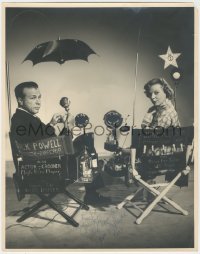 7w0197 DICK POWELL/JUNE ALLYSON signed deluxe 11x14 still 1940s she signed it for both of them!