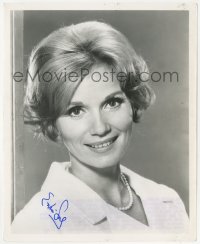 7w0382 EVA MARIE SAINT signed 8.25x10 still 1967 pretty smiling portrait when she made Grand Prix!