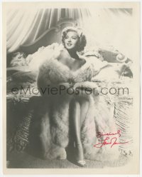 7w0978 LANA TURNER signed 8x10 REPRO still 1980s the sexy star wearing only a fur coat in bed!
