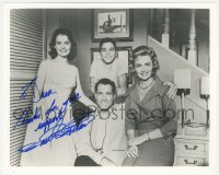 7w1017 PAUL PETERSEN signed 8x10 REPRO still 1990s portrait with his Donna Reed Show co-stars!