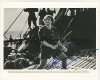 7w0486 ROBIN WILLIAMS signed 8x10 still 1991 great image as Peter Pan on pirate ship from Hook!