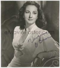7w0511 VIRGINIA O'BRIEN signed 7.75x9.75 still 1940s sexy seated portrait in revealing gown!