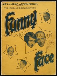 7w0226 FRED ASTAIRE signed stage play souvenir program book 1927 with his sister in Funny Face!